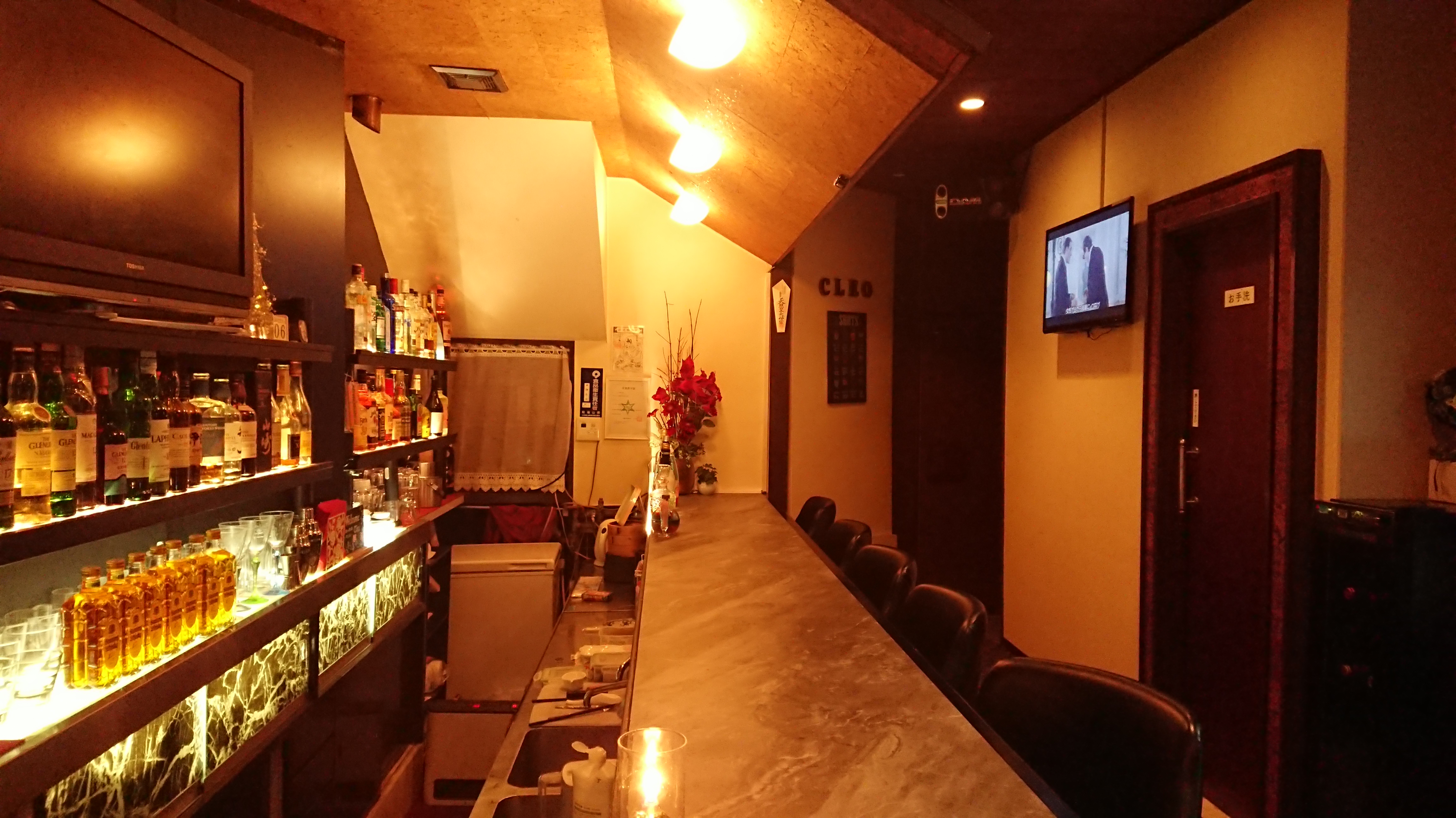 CLEO店内の通路